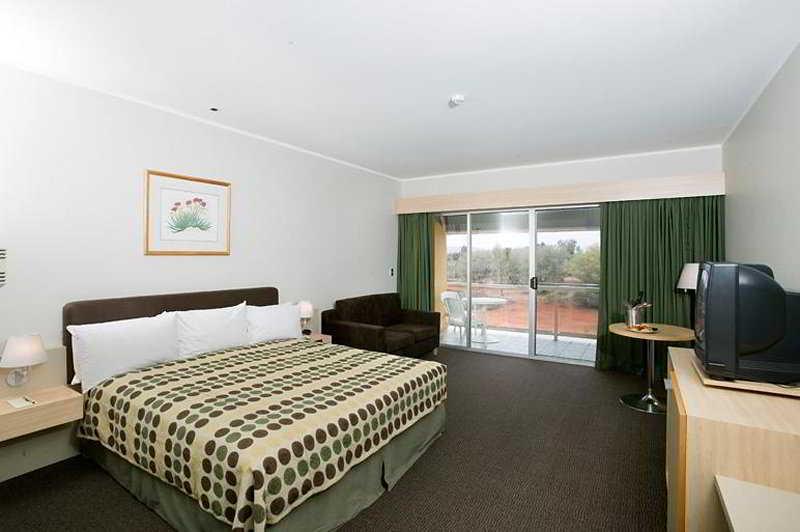 Desert Gardens Hotel Айерс-Рок Номер фото