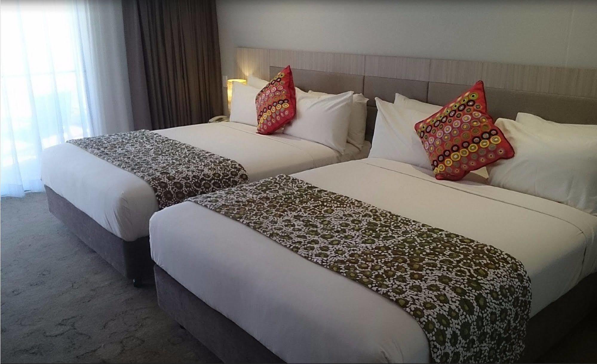 Desert Gardens Hotel Айерс-Рок Экстерьер фото